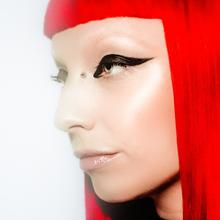 Sophie And The Giants - Shut Up And Dance